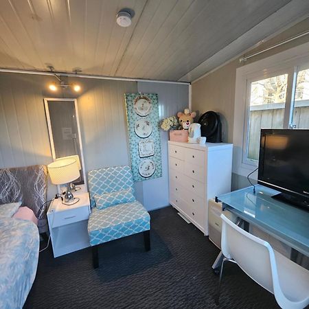C1 Save Money Budget Affordable Cabin With Comfort! - Cabin1 Auckland Esterno foto